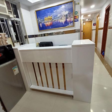 Rhine Guest House Гонконг Экстерьер фото