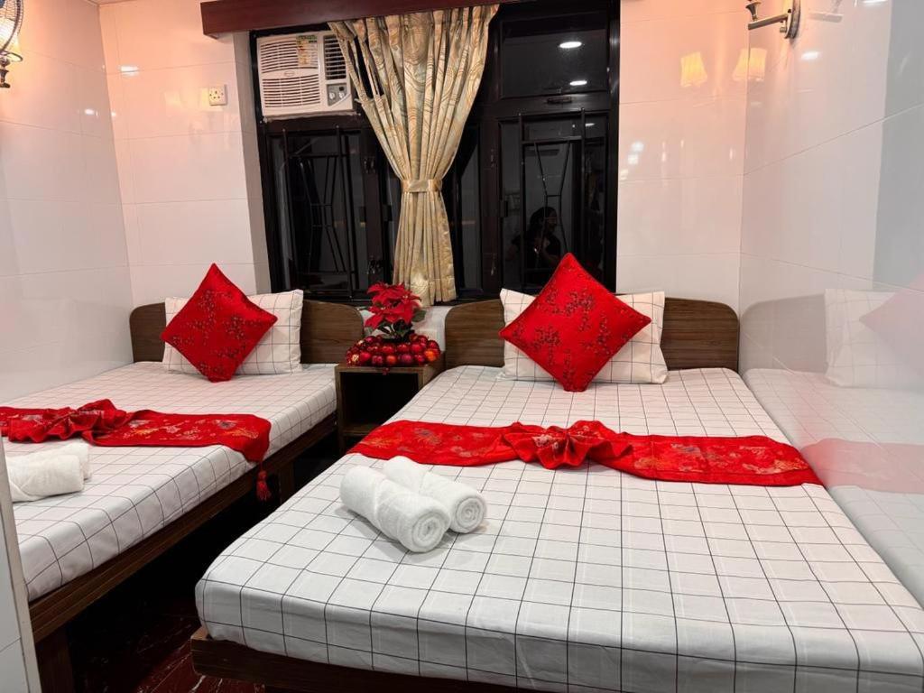 Rhine Guest House Гонконг Экстерьер фото
